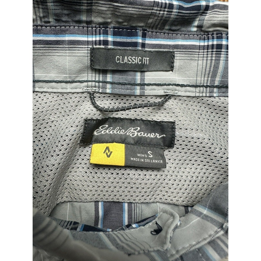 Eddie Bauer First Ascent Button Up Shirt Men Small Plaid Long Sleeve Classic Fit - Picture 2 of 4